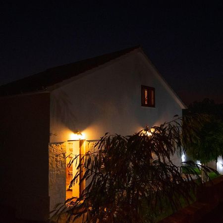 Villa Vita Trilj Luaran gambar