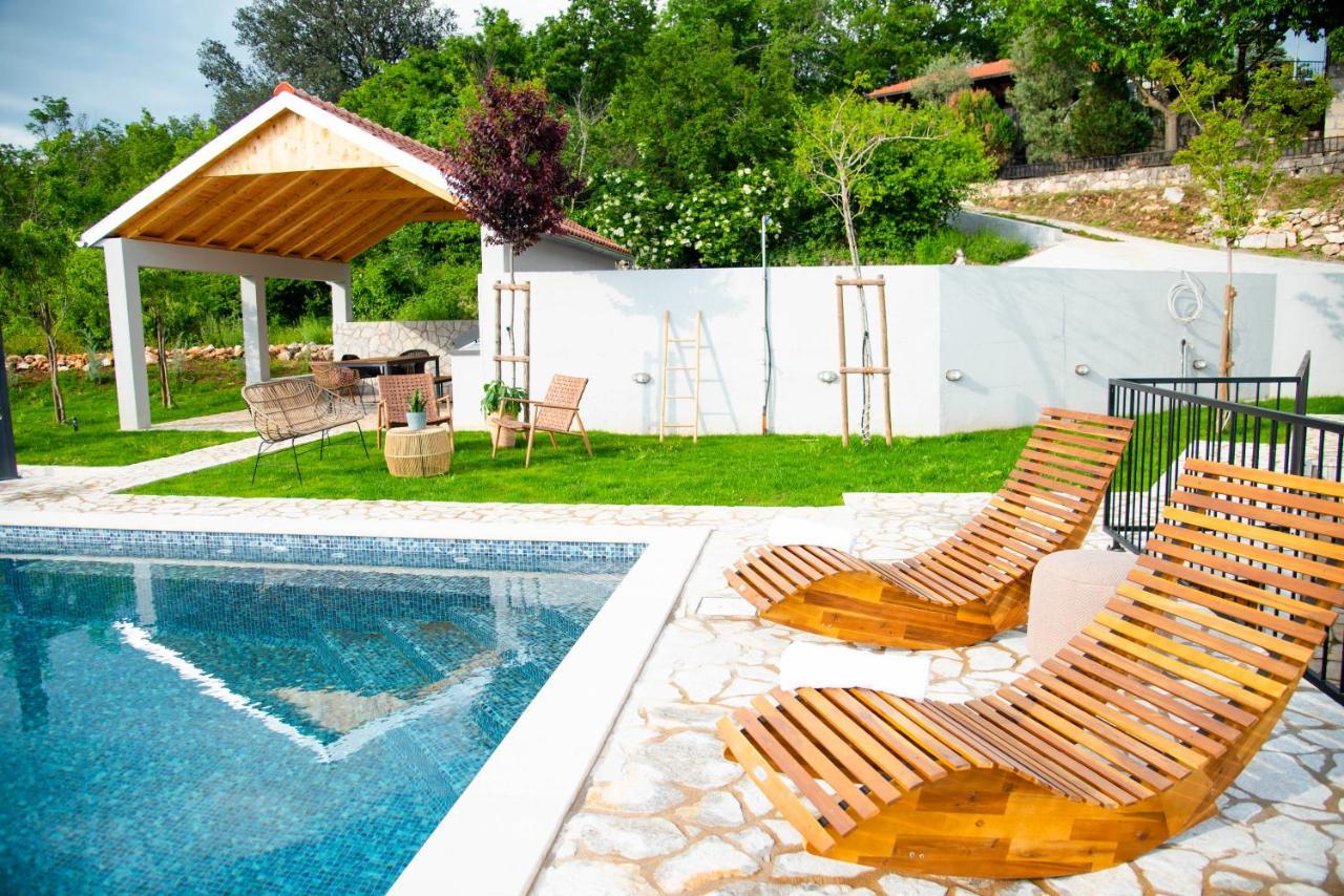 Villa Vita Trilj Luaran gambar